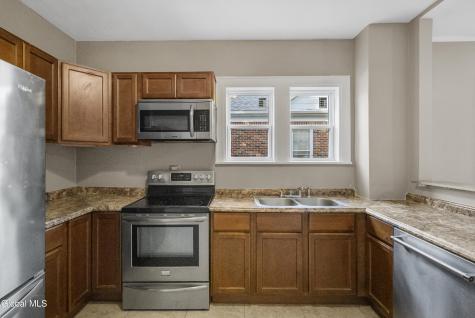 22 Marwill Street Albany NY 12209