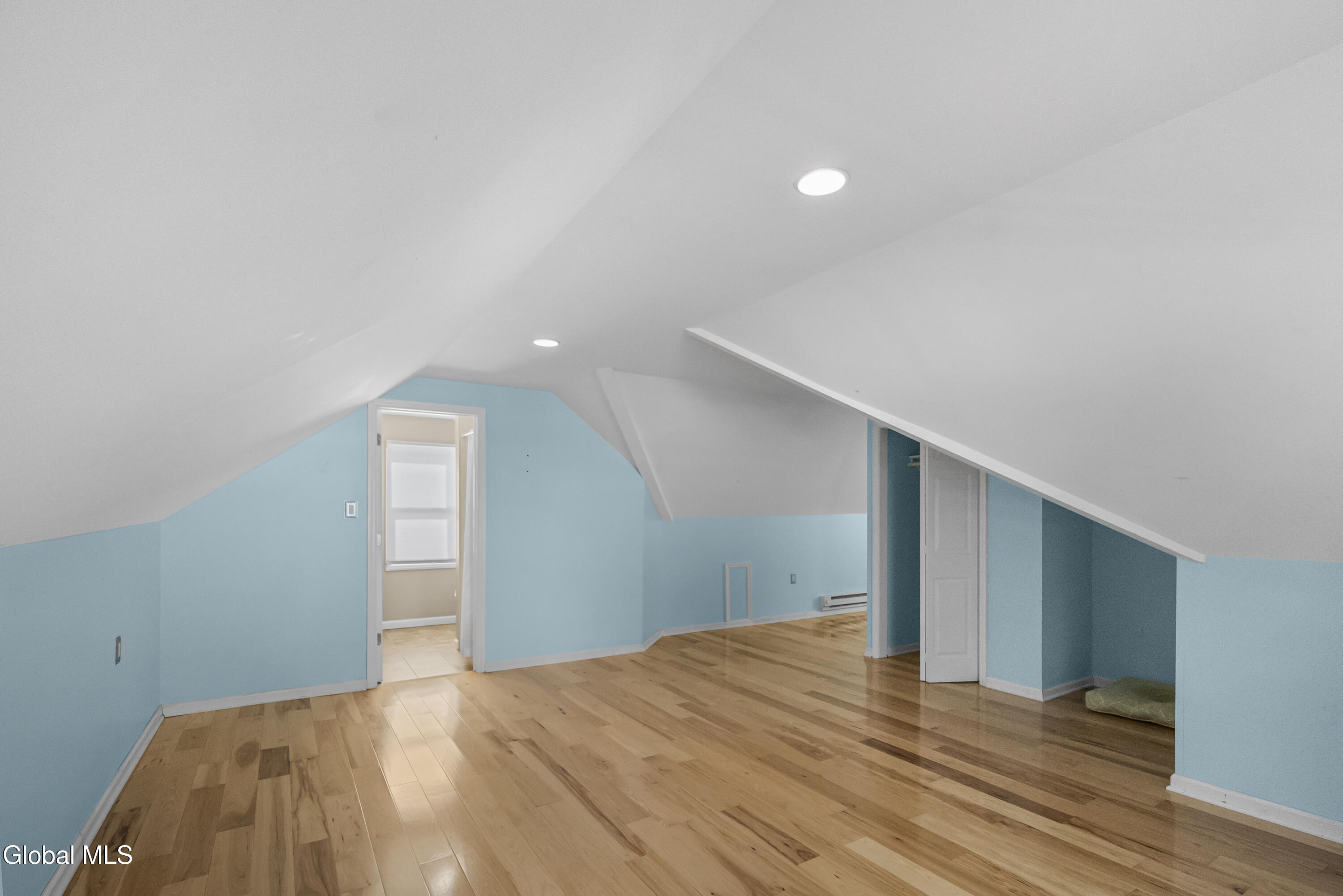 22 Marwill Street Albany NY 12209