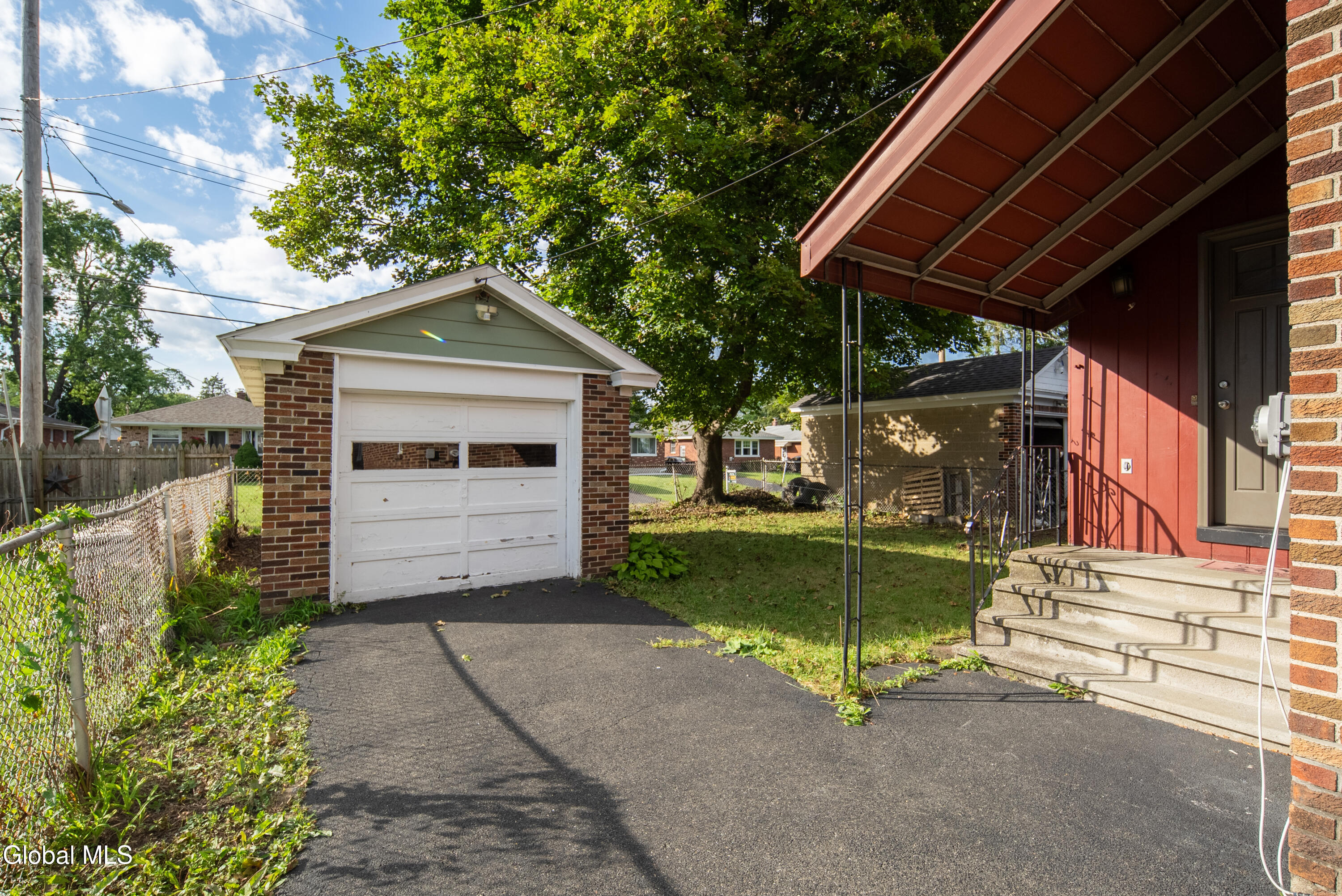 22 Marwill Street Albany NY 12209