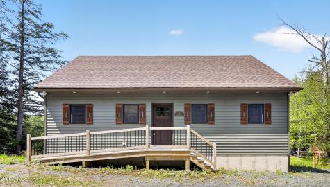 78 Lake Camp Way Cropseyville NY 12052