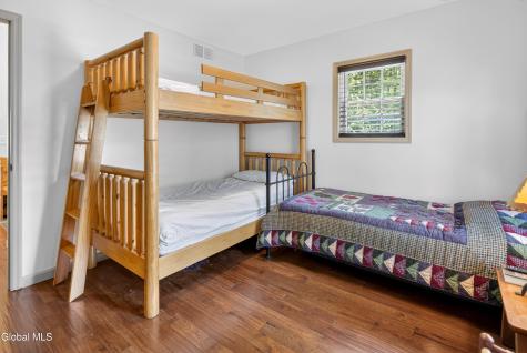 78 Lake Camp Way Cropseyville NY 12052