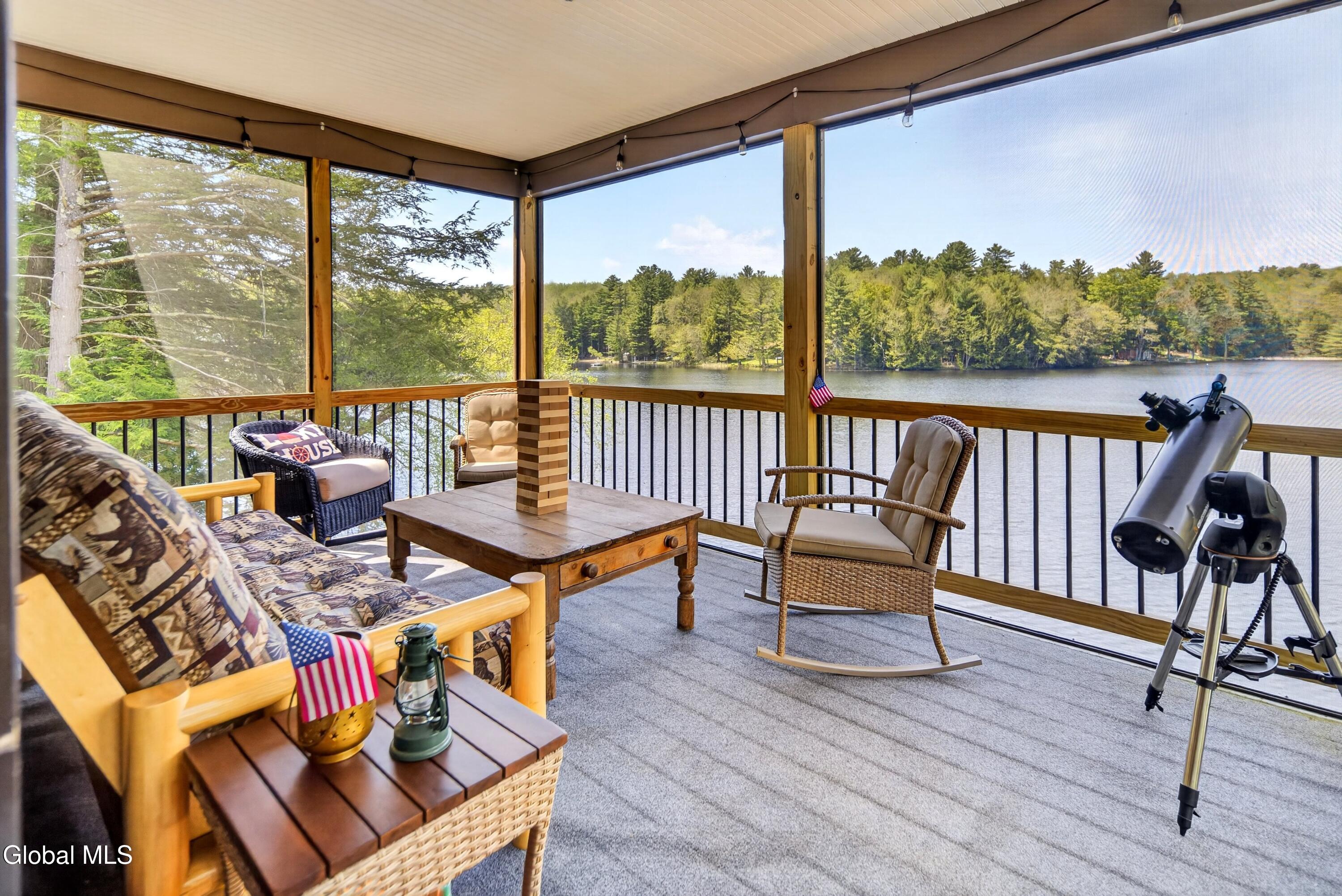 78 Lake Camp Way Cropseyville NY 12052