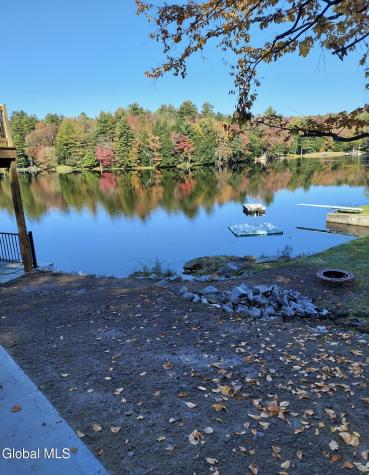 78 Lake Camp Way Cropseyville NY 12052