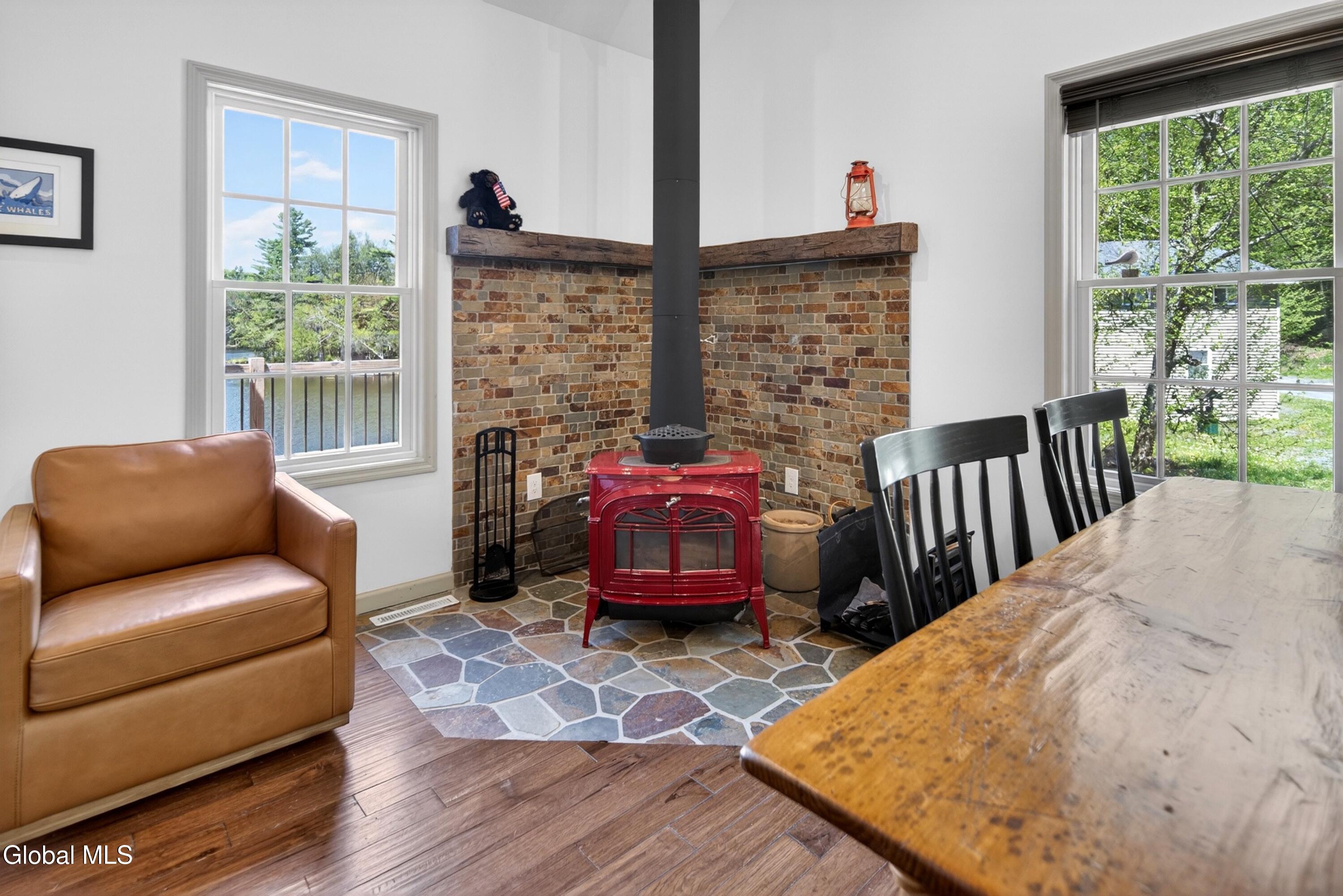 78 Lake Camp Way Cropseyville NY 12052