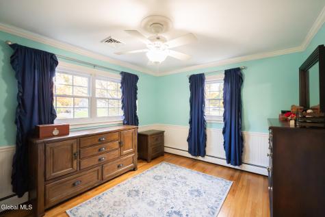 10 Sweet Brier Drive Ballston Lake NY 12019