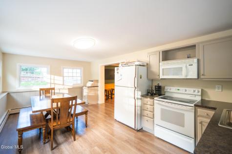 10 Sweet Brier Drive Ballston Lake NY 12019
