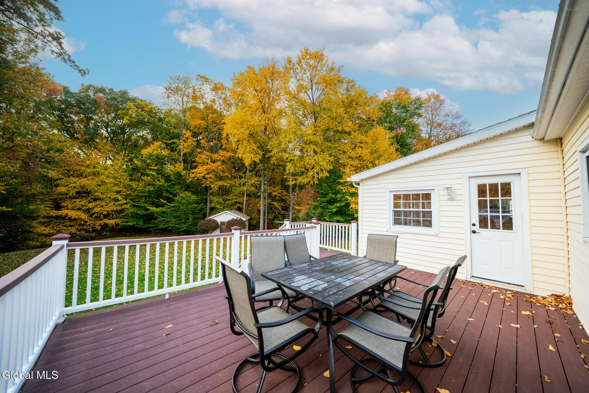 10 Sweet Brier Drive Ballston Lake NY 12019