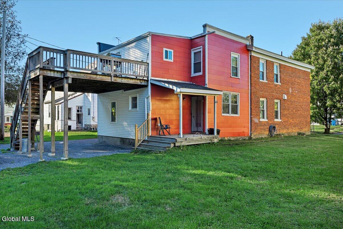 212 E Main Street Johnstown NY 12095