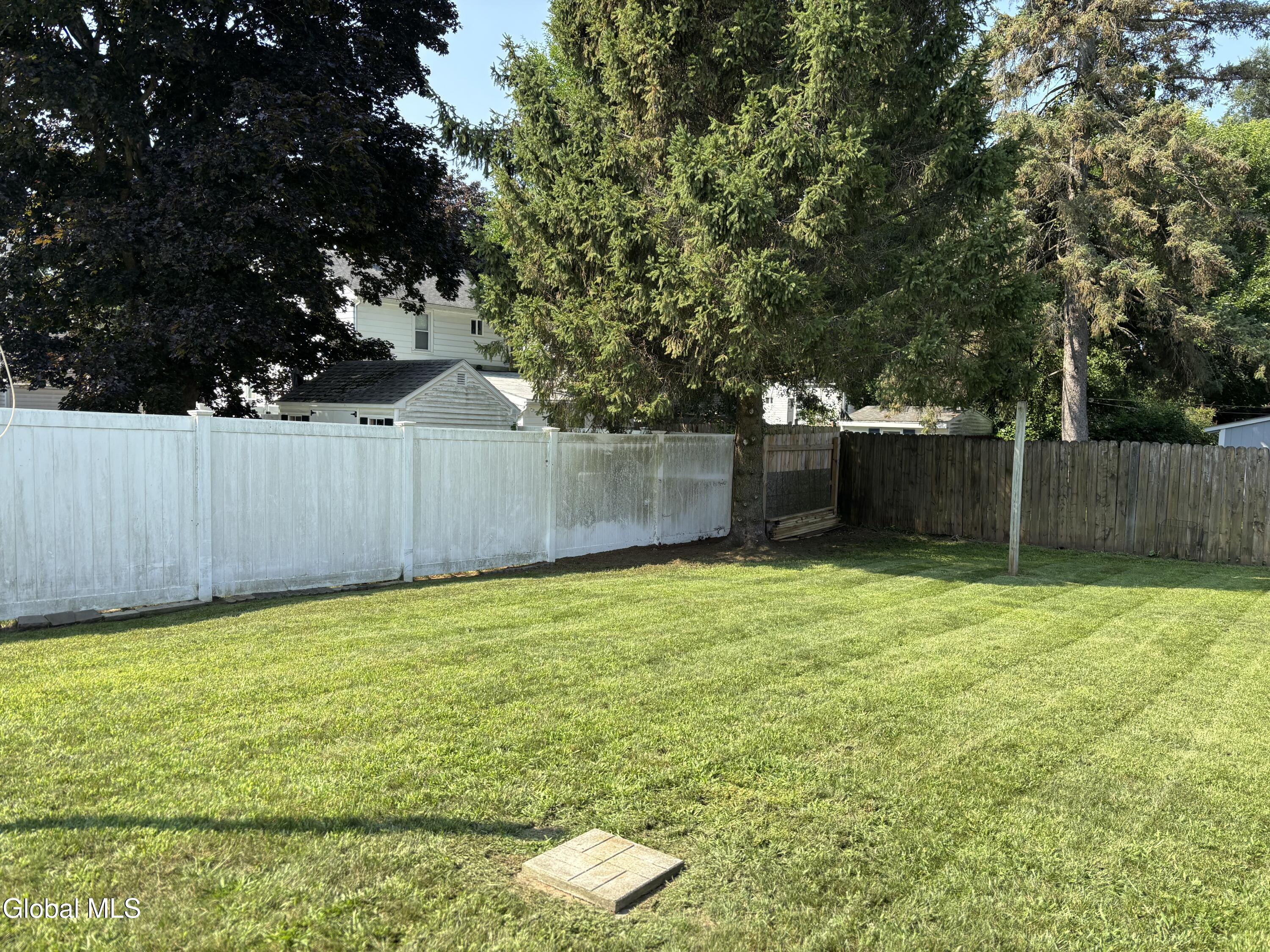 1409 Fordham Avenue Schenectady NY 12306