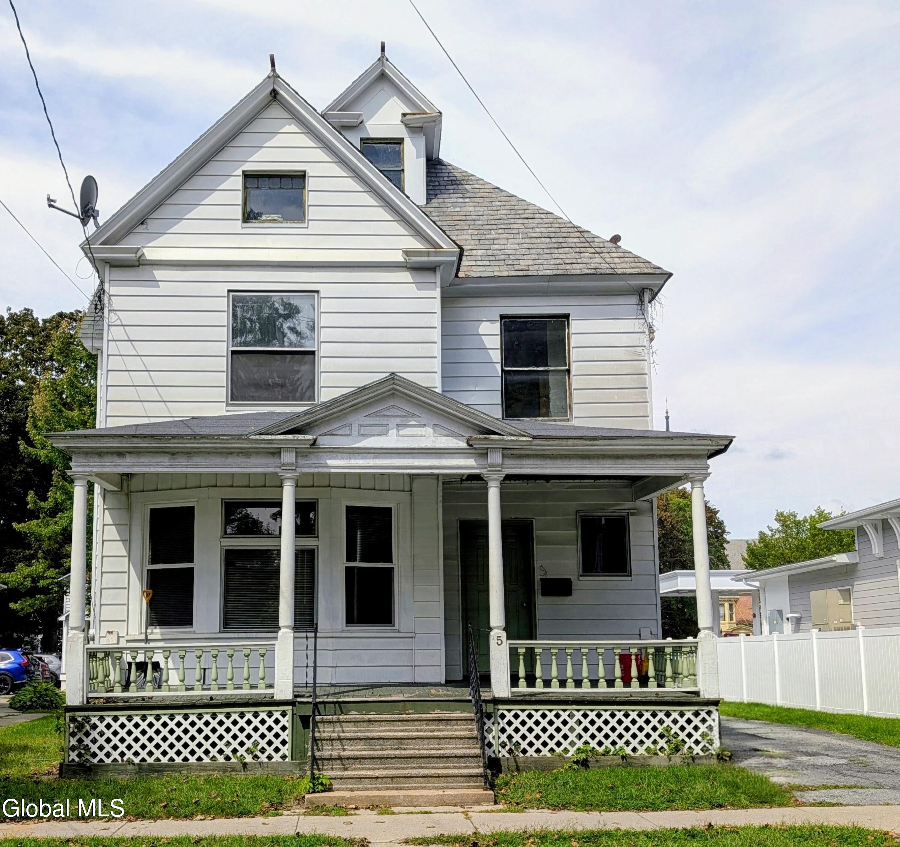 5 Bacon Street Glens Falls NY 12801