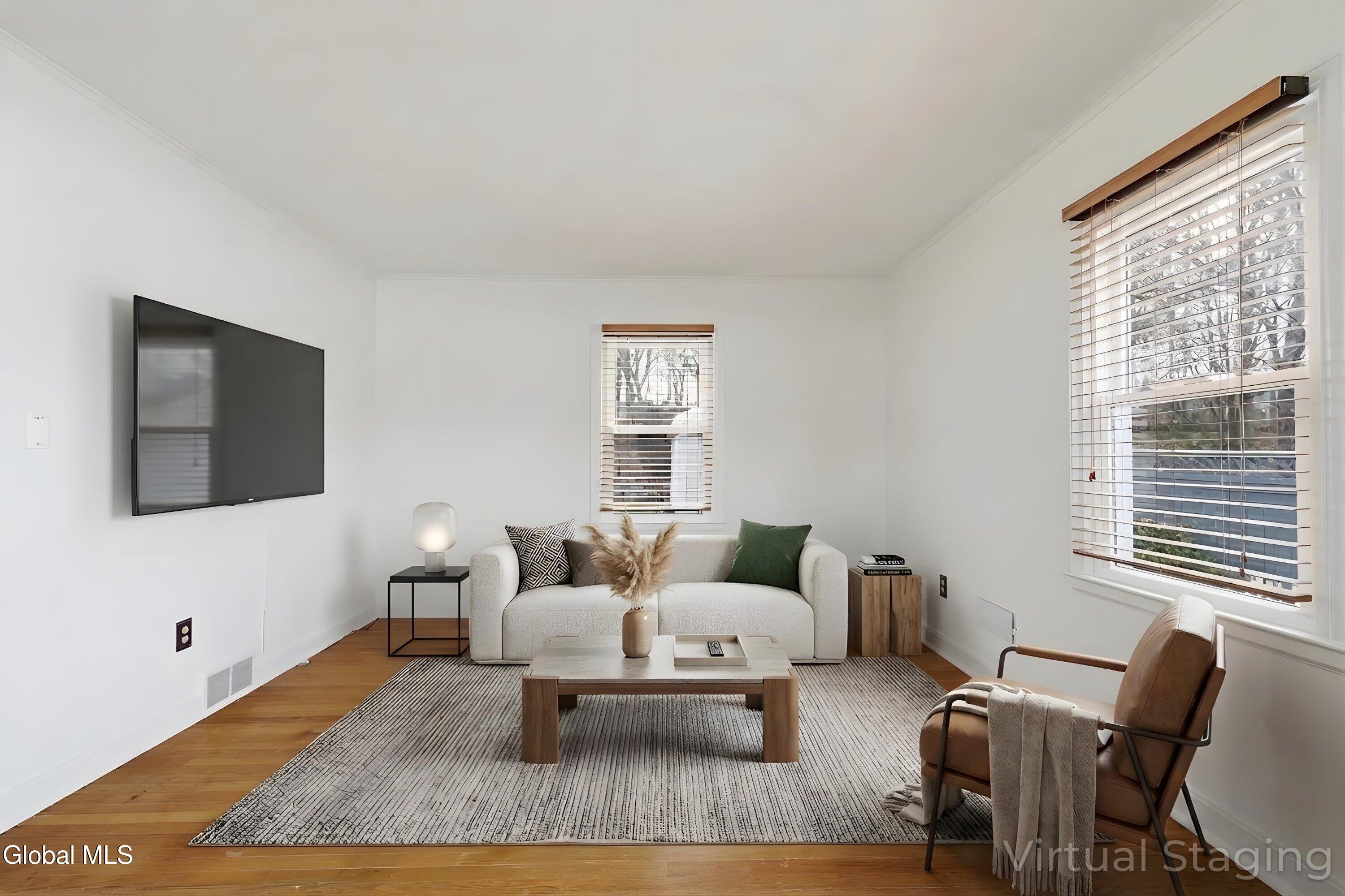 23 Thomas Street Queensbury NY 12804