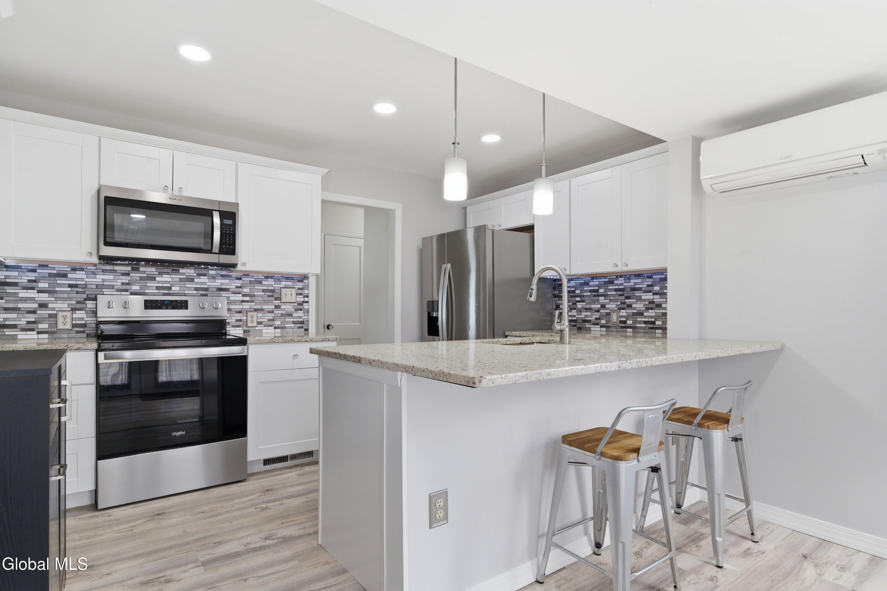 23 Thomas Street Queensbury NY 12804