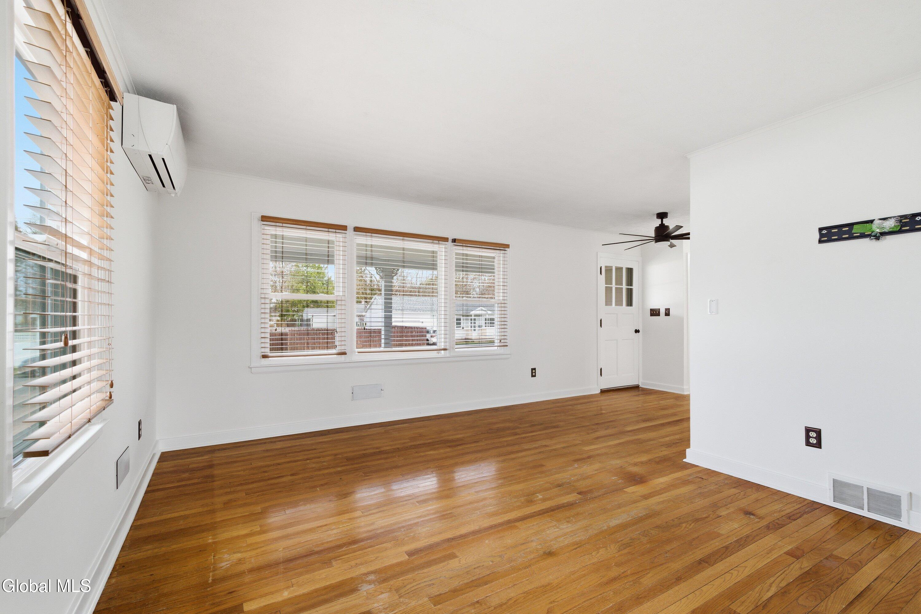 23 Thomas Street Queensbury NY 12804