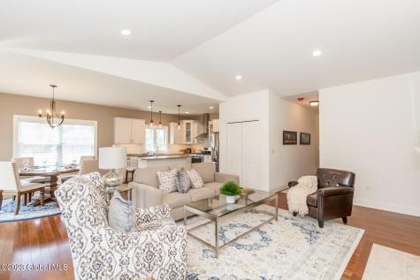 77 Lakepointe Way Saratoga Springs NY 12866