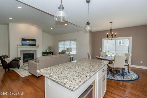 77 Lakepointe Way Saratoga Springs NY 12866