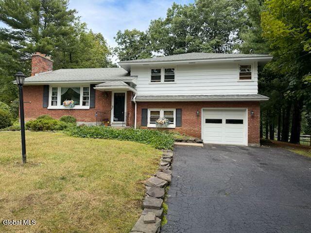 2455 Brookshire Drive Niskayuna NY 12309