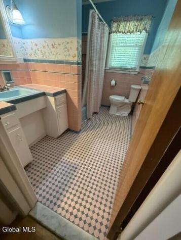 2455 Brookshire Drive Niskayuna NY 12309