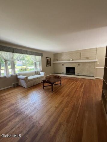 2455 Brookshire Drive Niskayuna NY 12309