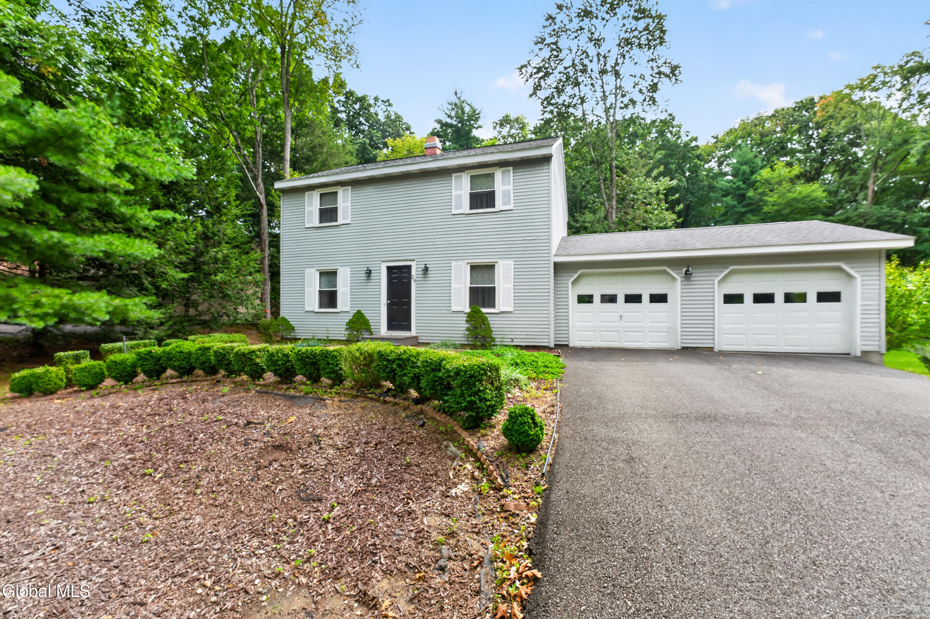 29 Barkwood Lane Clifton Park NY 12065