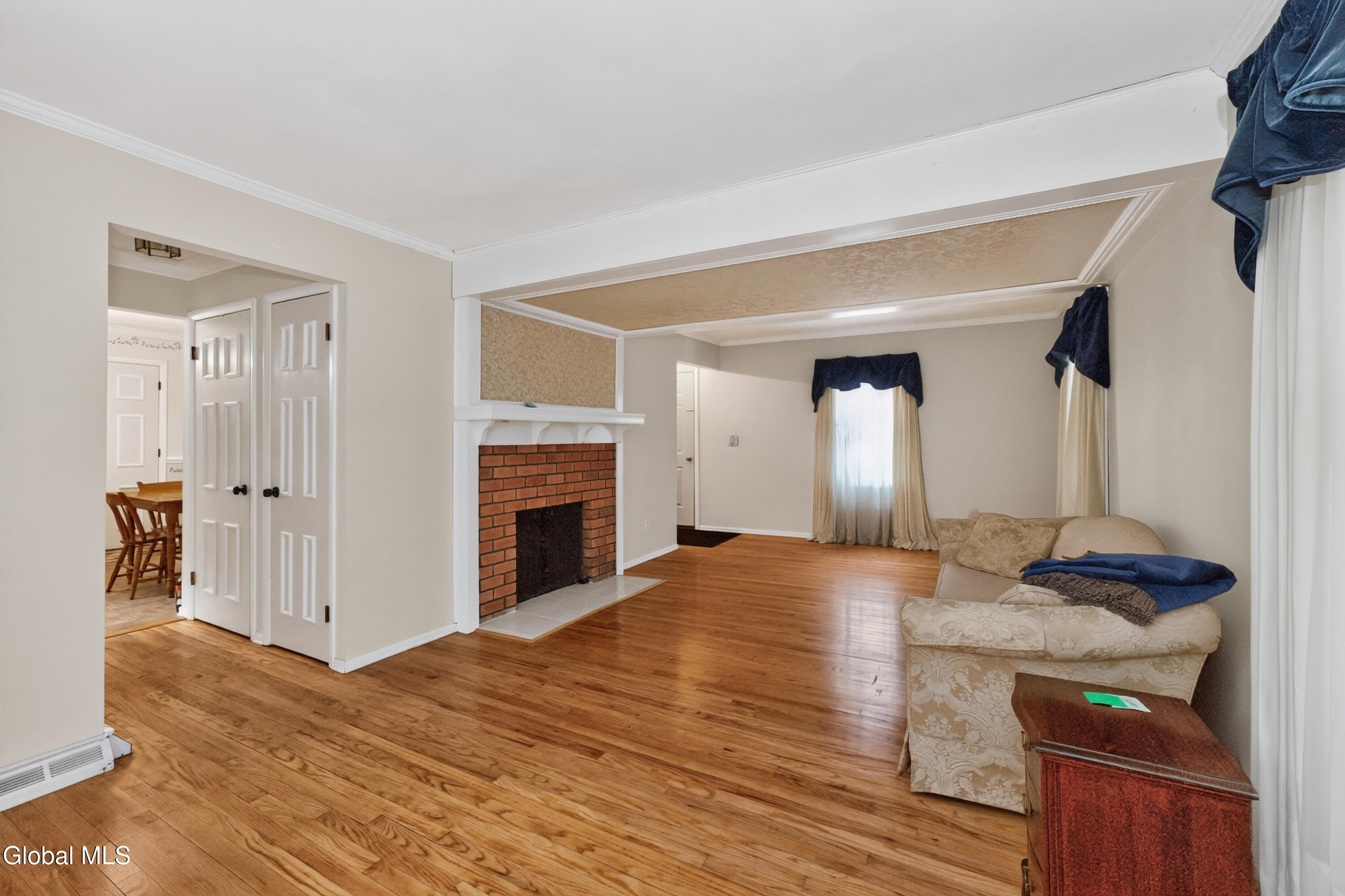 29 Barkwood Lane Clifton Park NY 12065