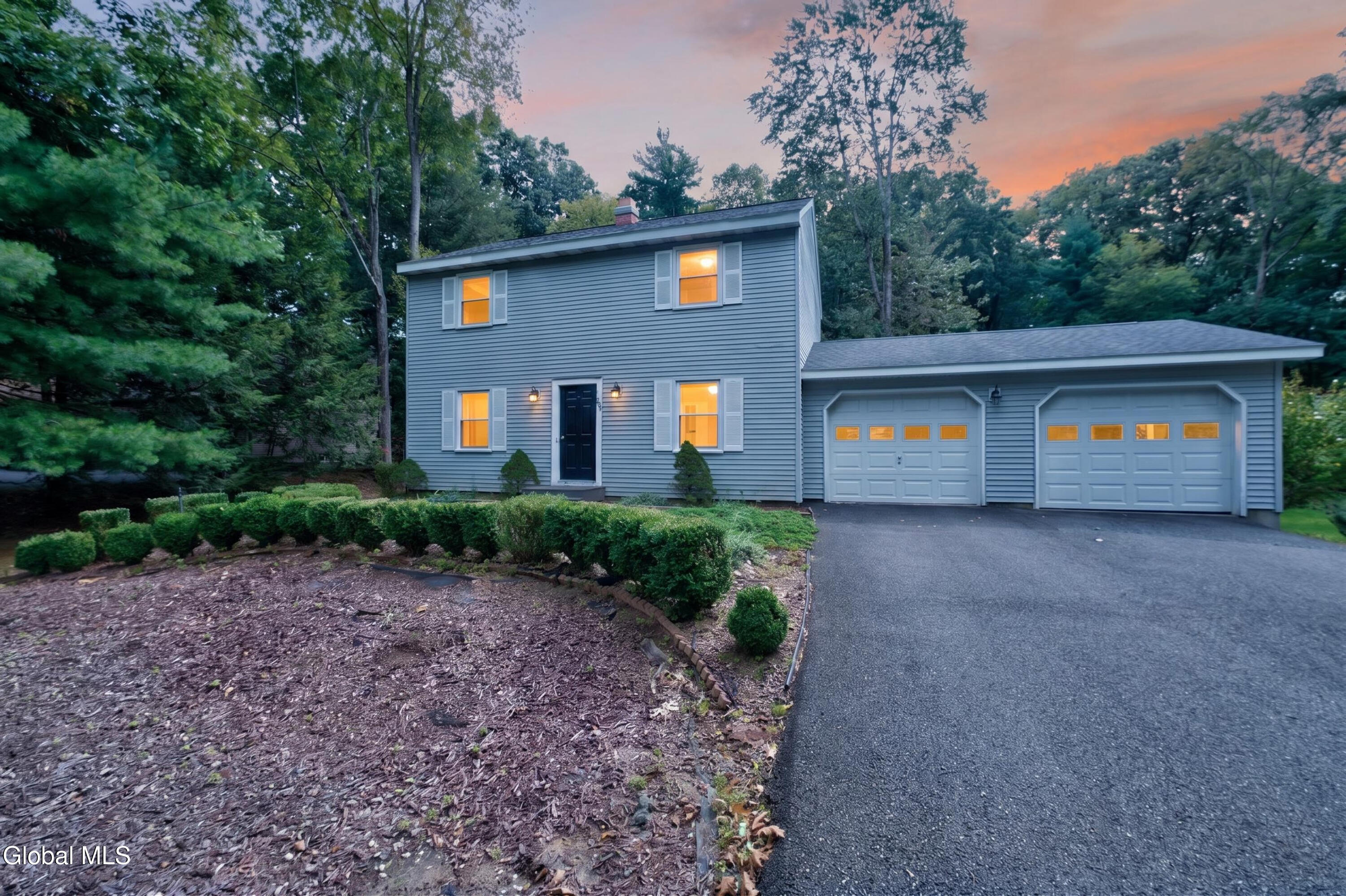 29 Barkwood Lane Clifton Park NY 12065