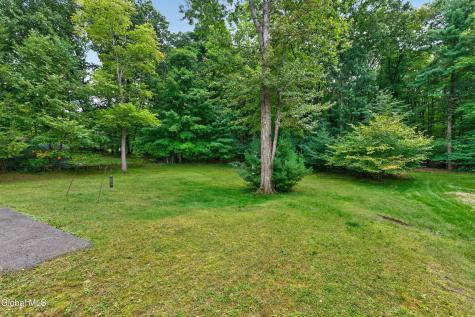 29 Barkwood Lane Clifton Park NY 12065