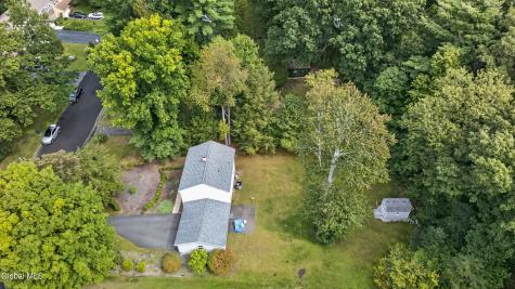 29 Barkwood Lane Clifton Park NY 12065
