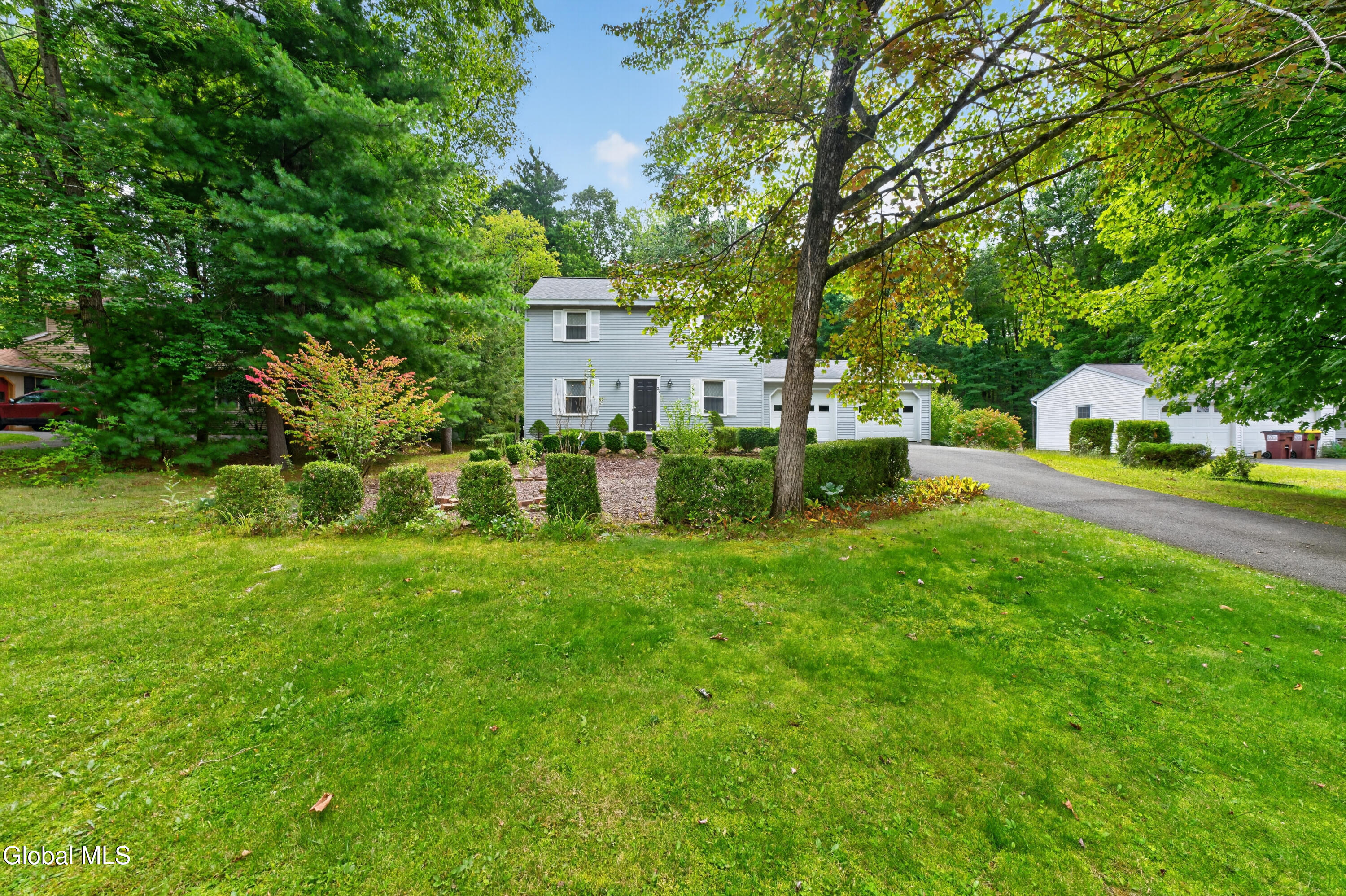 29 Barkwood Lane Clifton Park NY 12065