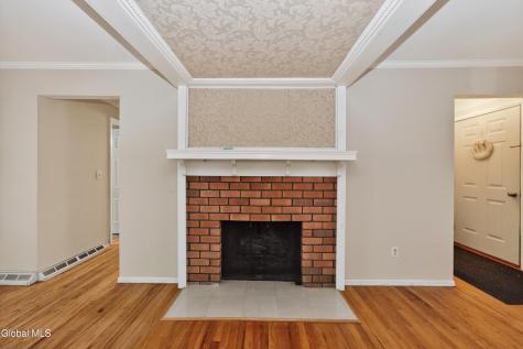 29 Barkwood Lane Clifton Park NY 12065