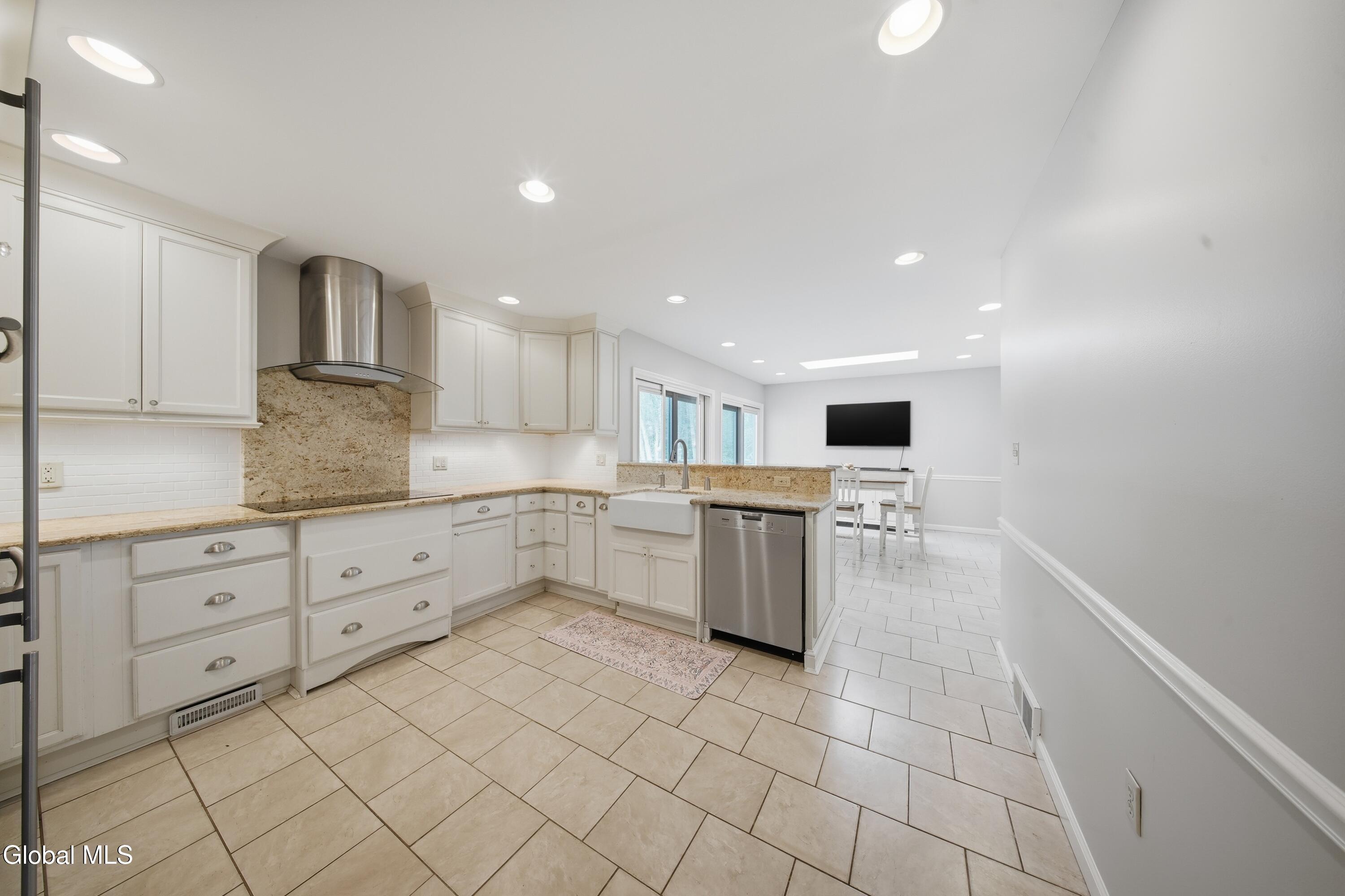 47 Park Drive Menands NY 12204