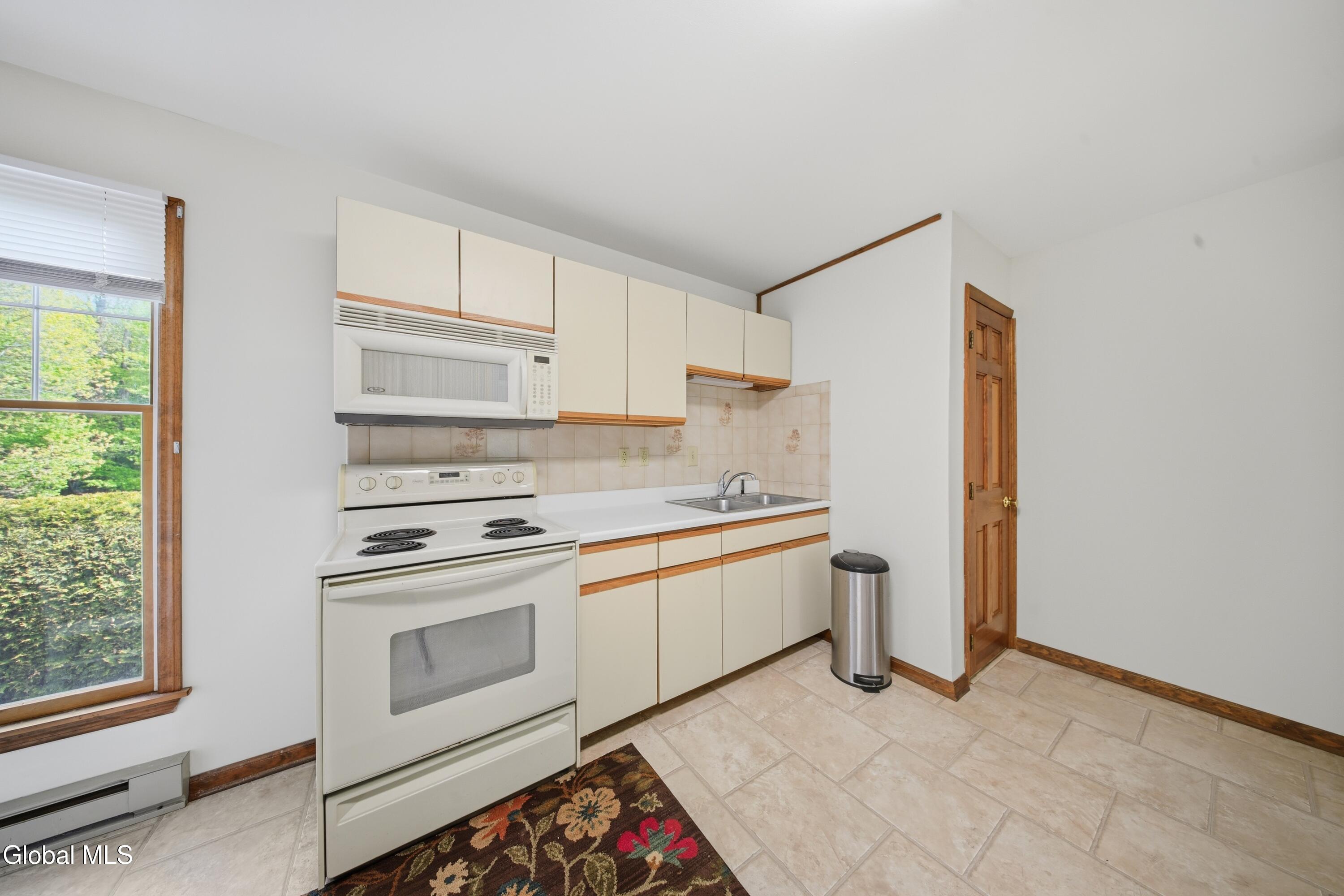 47 Park Drive Menands NY 12204