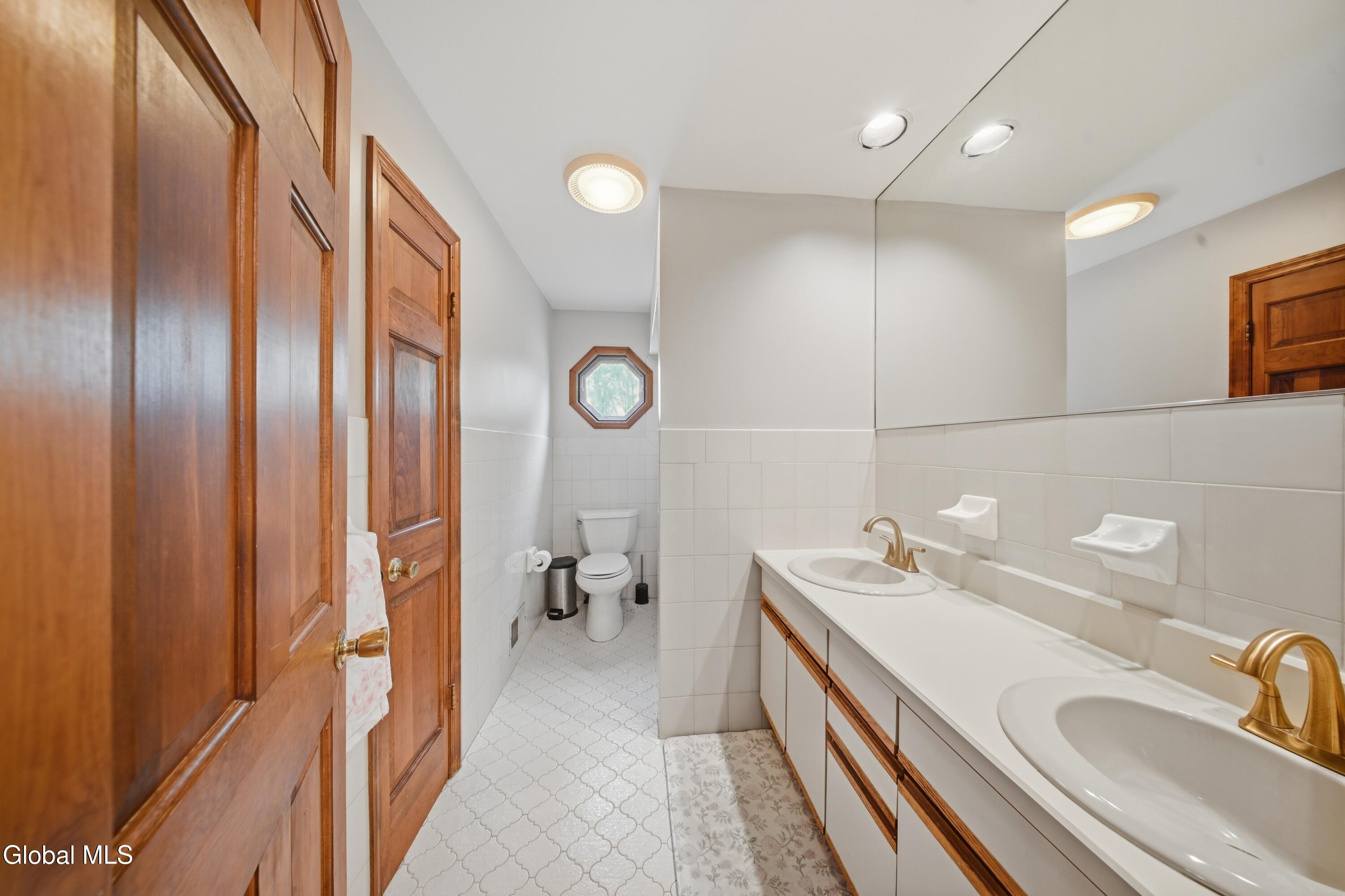 47 Park Drive Menands NY 12204
