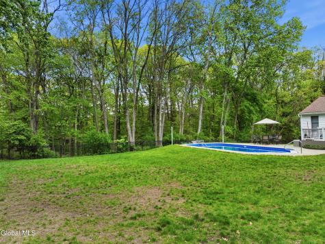 47 Park Drive Menands NY 12204