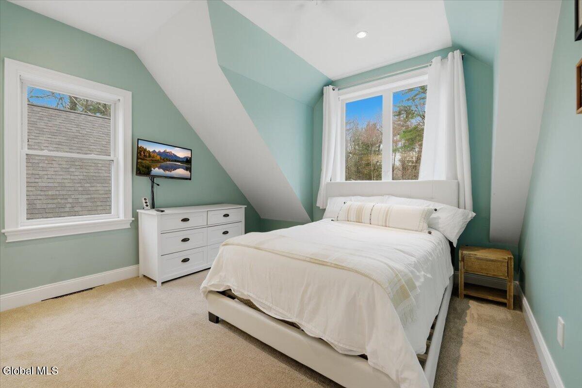49 Homestead Road Saratoga Springs NY 12866