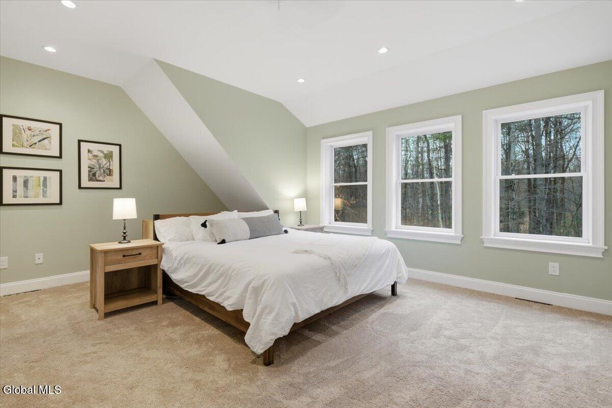 49 Homestead Road Saratoga Springs NY 12866