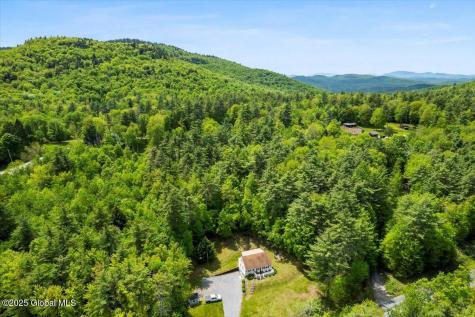 113 New Vermont Road Bolton Landing NY 12814