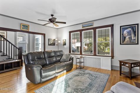 39 Lawnridge Avenue Albany NY 12208