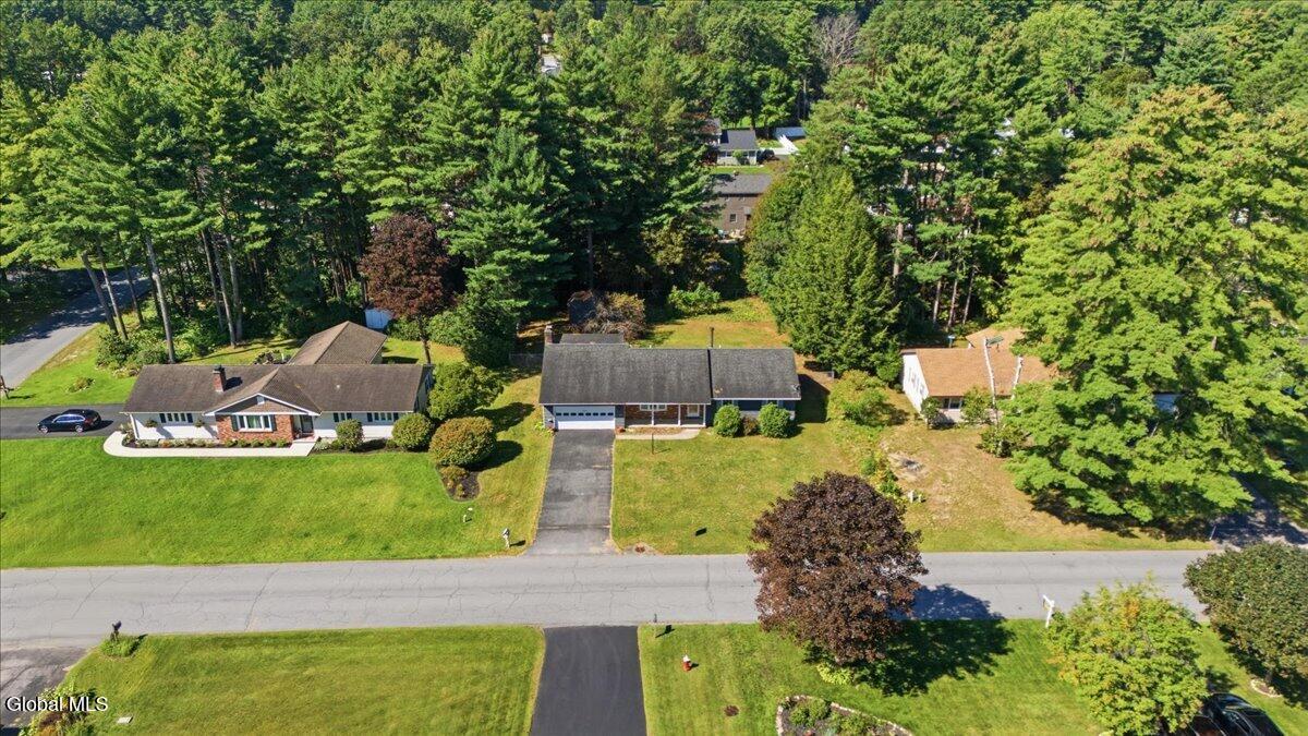 14 Crownwood Lane Queensbury NY 12804