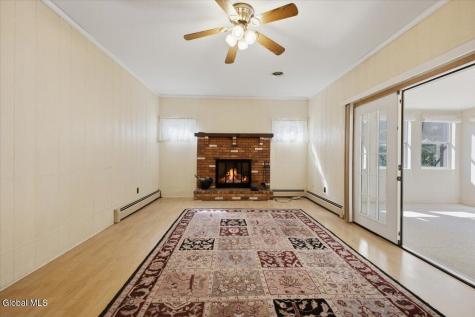 14 Crownwood Lane Queensbury NY 12804