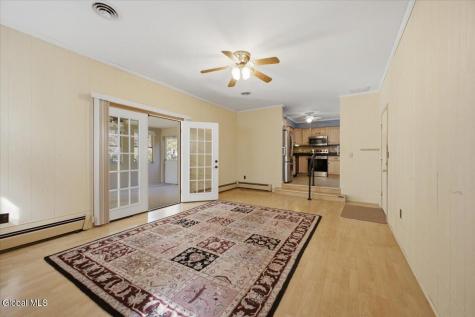 14 Crownwood Lane Queensbury NY 12804