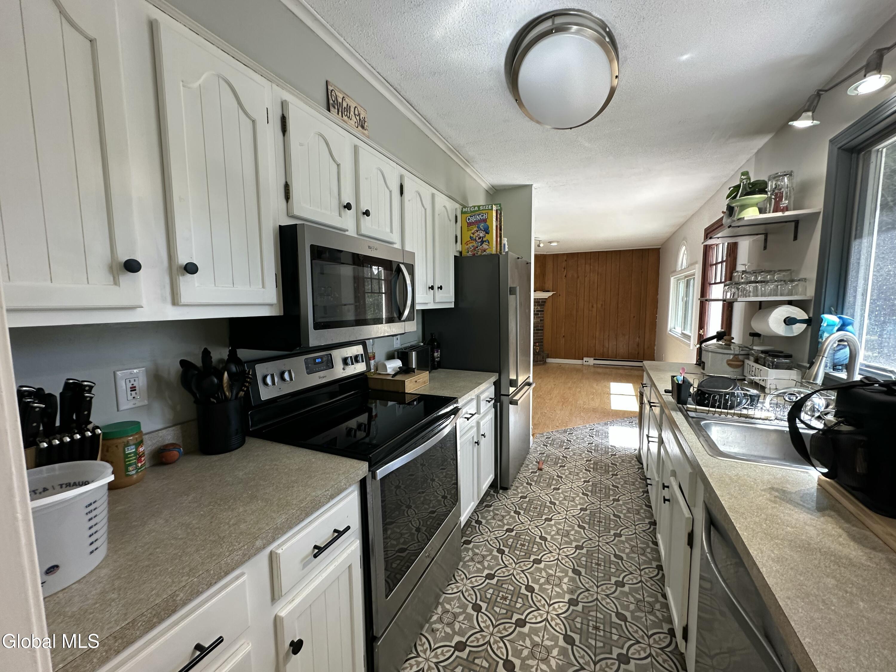 16 John Street Queensbury NY 12804