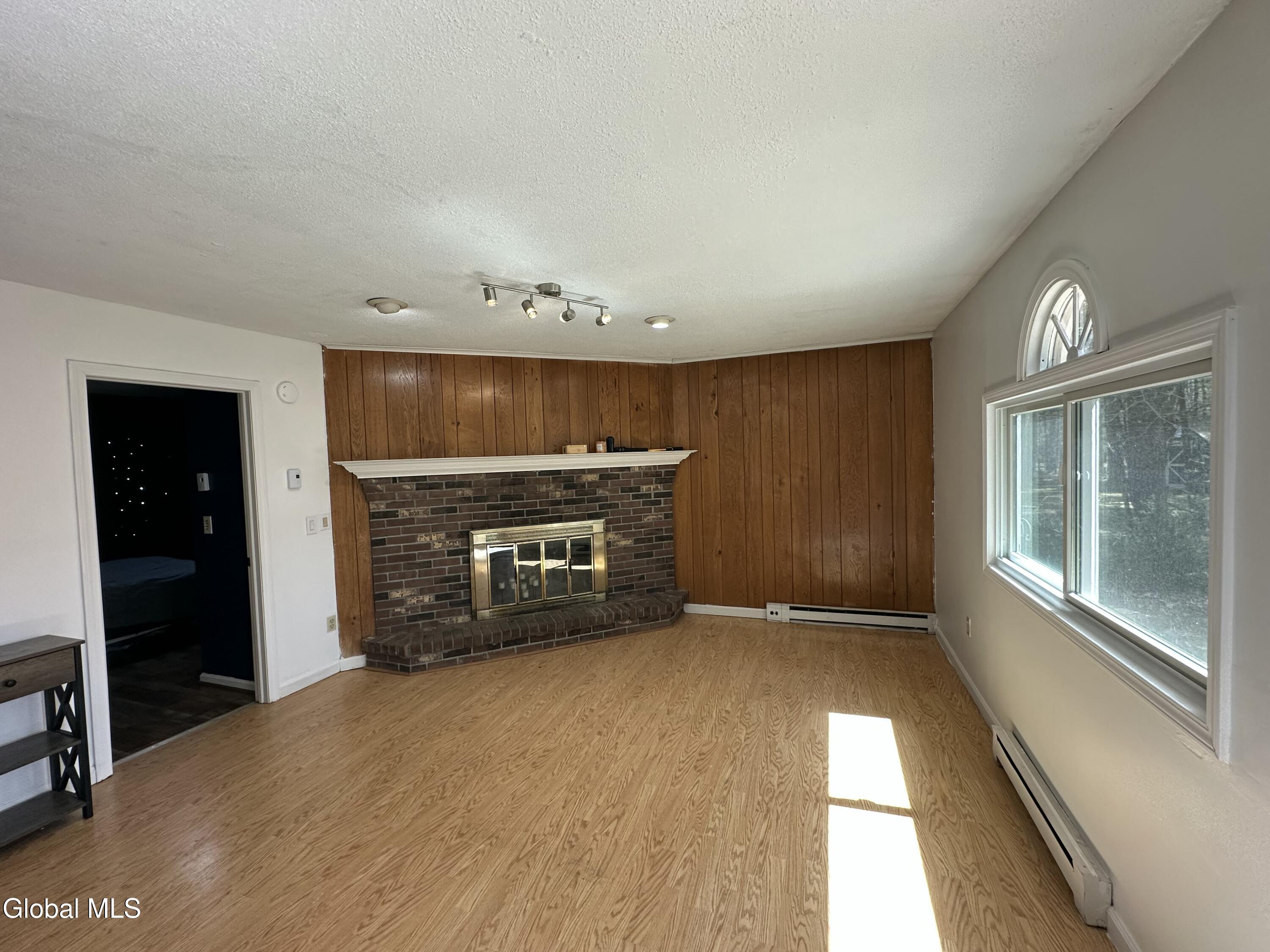 16 John Street Queensbury NY 12804