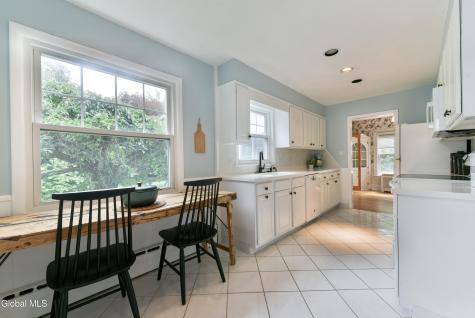 2055 Nott Street Schenectady NY 12309