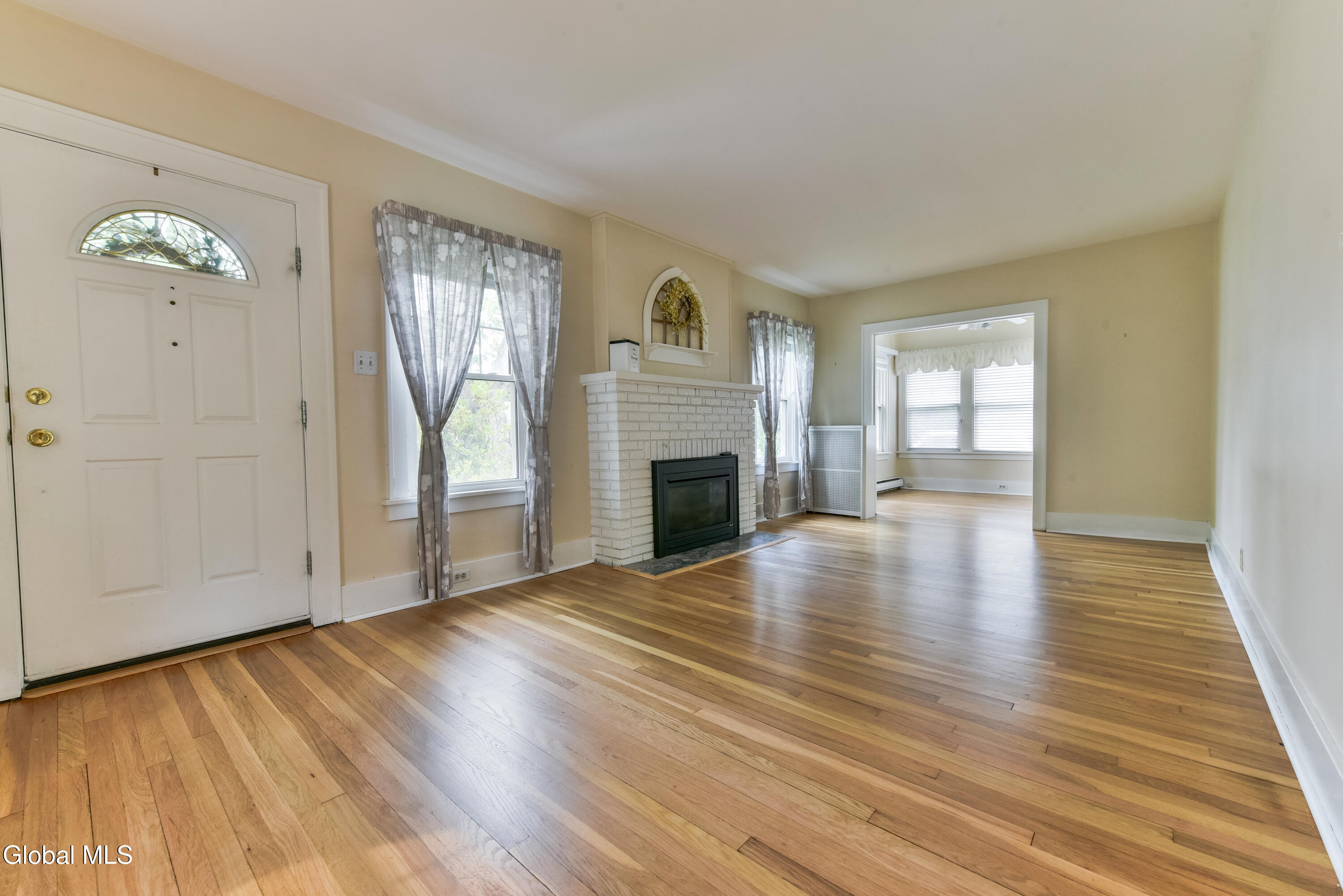 2055 Nott Street Schenectady NY 12309