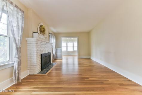 2055 Nott Street Schenectady NY 12309