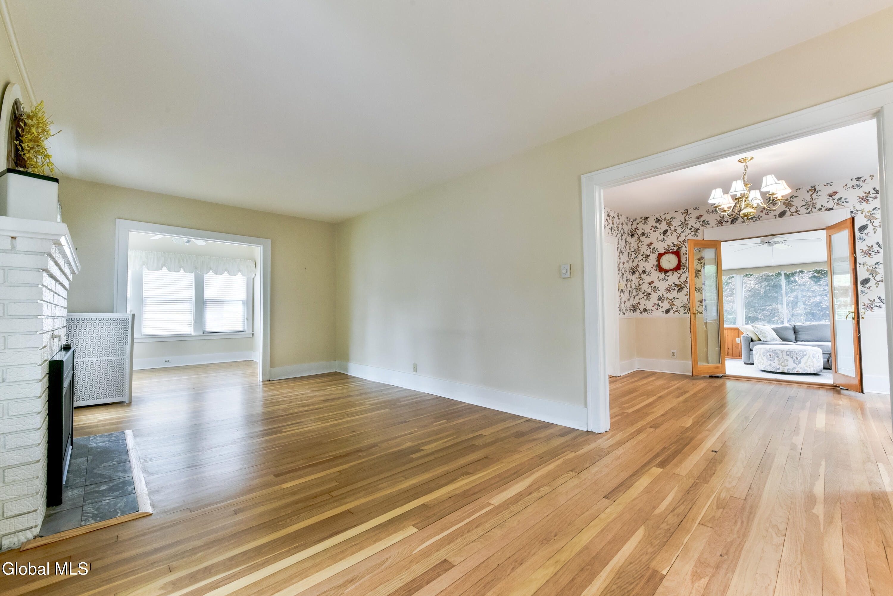 2055 Nott Street Schenectady NY 12309