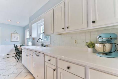 2055 Nott Street Schenectady NY 12309