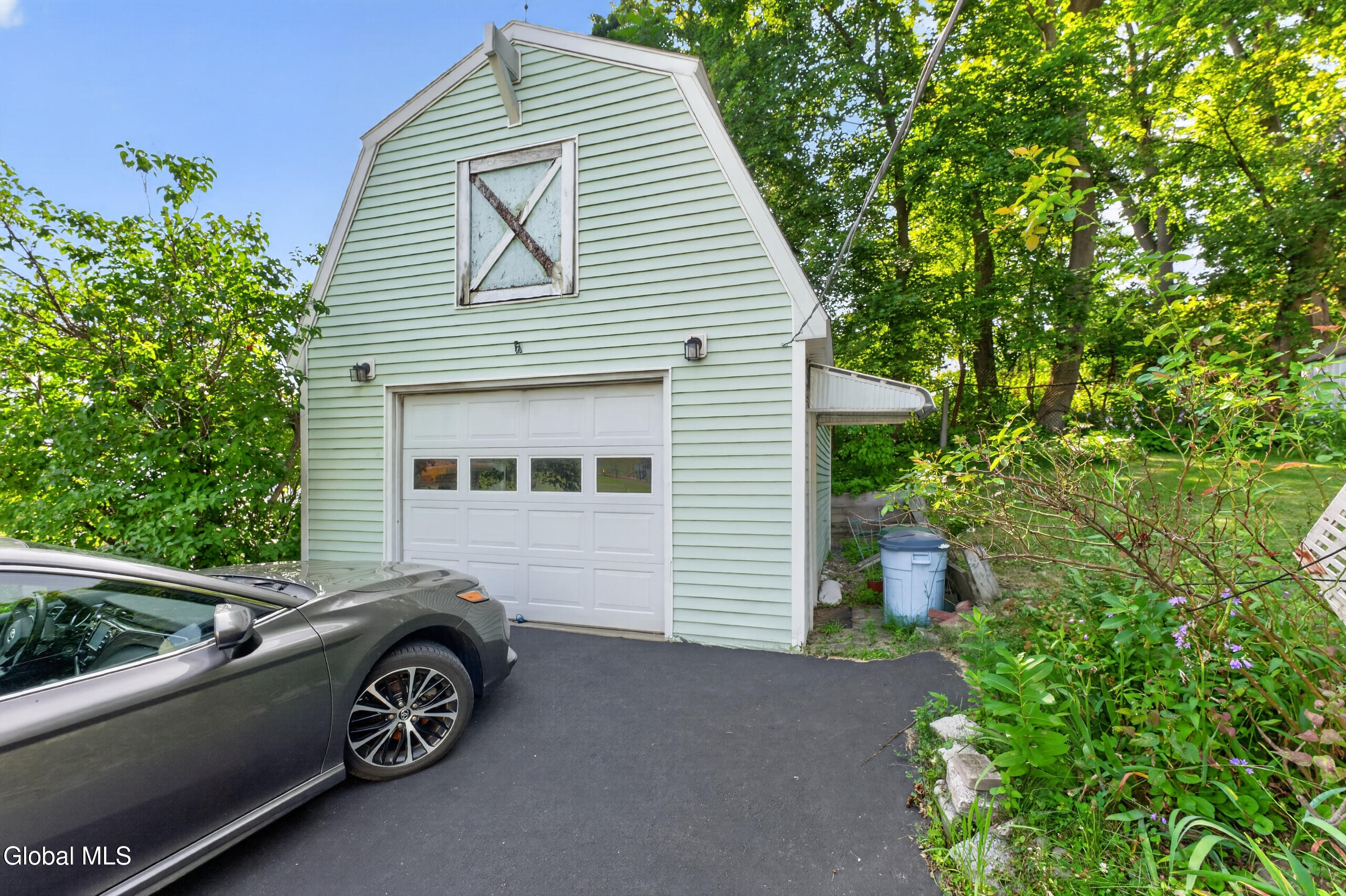 4 Cherry Hill Street Albany NY 12202