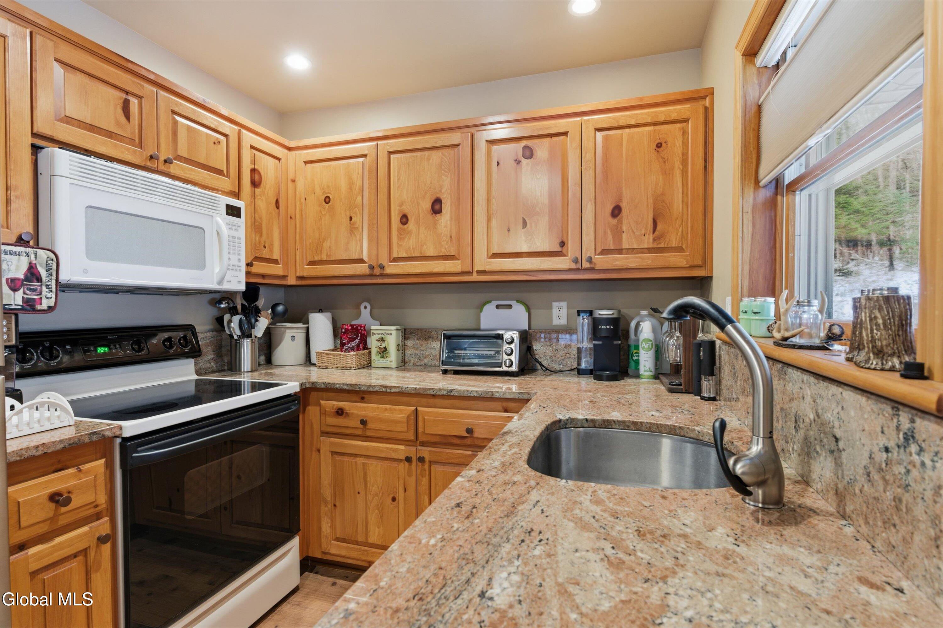 400 Greenbush Hill Road Warnerville NY 12187