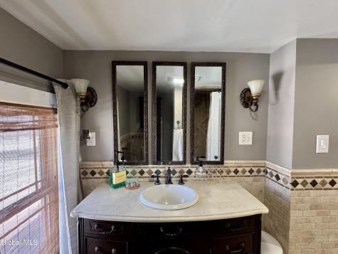 4916 New York 81 Greenville NY 12083